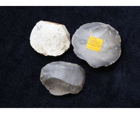 Mesolithic / Neolithic-&nbsp;Collection of stone age flint discoid scrapers used in the preperation of hides. The largest mea