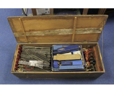 Large quantity of vintage model train rolling stock, engines (some by Hornby Dublo), 00 gauge track and scenery in antique wo