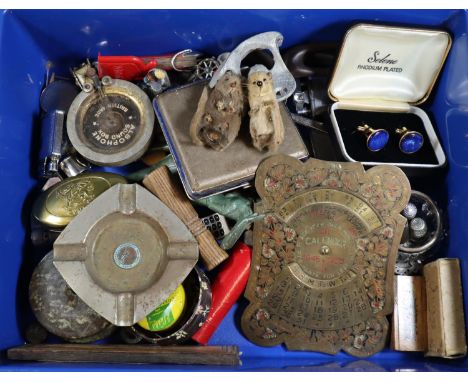 Tray of oddments to include; military ashtray, desk easel calendar, clay pipe, thimbles, Albophone sound box, Welsh Cymru min