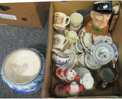 Box of assorted china to include; a Royal Doulton character jug 'Golfer' D6623, a blue and white oriental design sauce boat, 