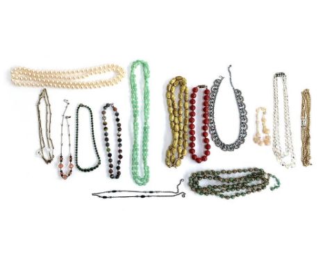 A mixed lot of vintage necklaces to include 1930s uranium glass bead necklace; foiled glass; Aurora Borealis fringe collar et