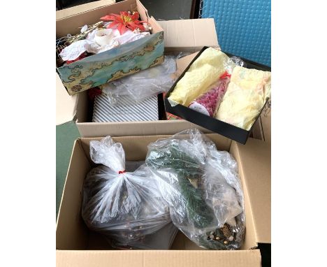 A quantity of vintage American Christmas decorations