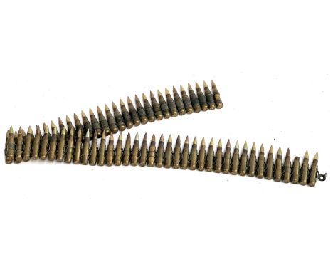 A belt of inert machine gun ammunition, 97cmL 