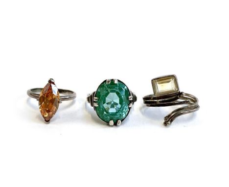 A vintage silver art deco style ring set with a large mint green gemstone, size O 1/2; together with a modernist 925 silver r