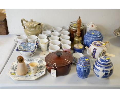 A 19th Century Imperial stoneware jug decorated with birds and dogs; a 19th Century pottery pickle dish in 'Willow' pattern, 