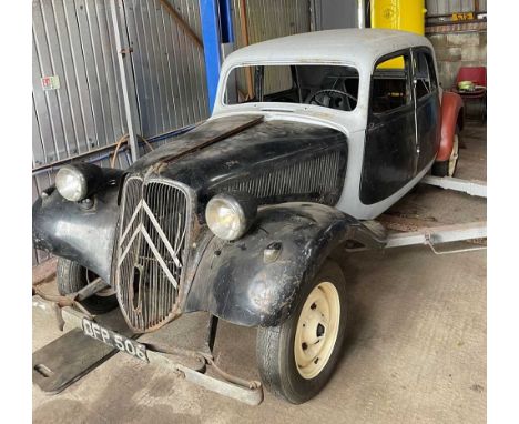 Registration No: DFP 506  Chassis No: EQ07818246120  MOT: ExemptA Paris built Traction imported into the United Kingdom in 19