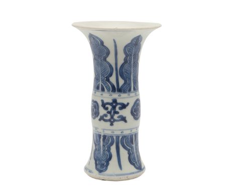 CHINESE GU SHAPED VASE - KANGXI STYLE. CHINESE GU SHAPED VASE - KANGXI STYLE. A Kangxi style Gu shaped vase, with a flared ri