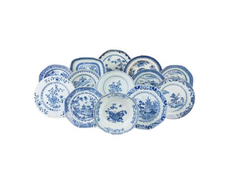 [A PRIVATE SCOTTISH COLLECTION] GROUP OF THIRTEEN EXPORT BLUE AND WHITE PLATES QING DYNASTY, 18TH CENTURY  清 各色外銷青花花卉山水圖盤（共十三