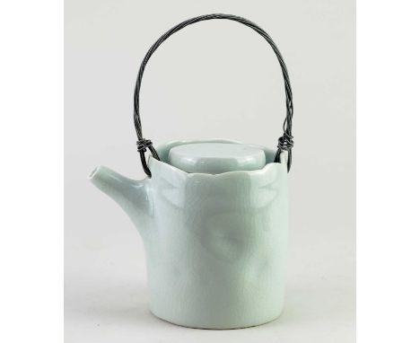 Pistol-Handled Teapots : Lets Talk It Over