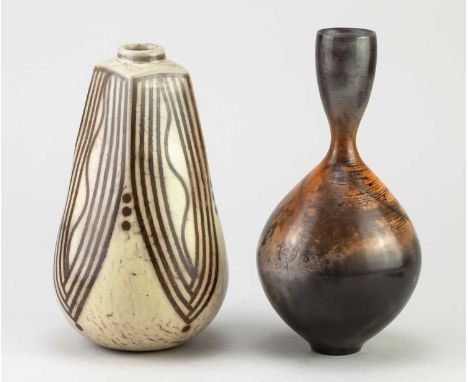 † DUNCAN AYSCOUGH; a smoke fired and burnished stoneware vessel with narrow neck and cupped top, incised DA mark, height 21cm