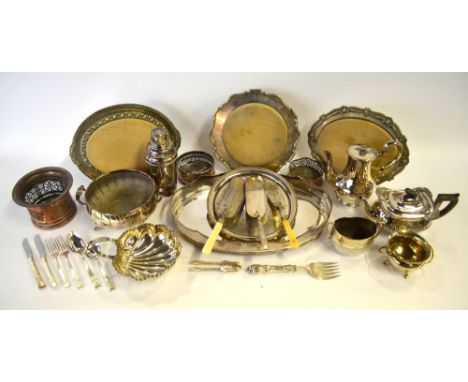 A quantity of electroplated wares, including a set of Community Plate flatware and cutlery, cocktail shaker, champagne bottle