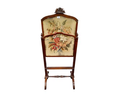 VICTORIAN TAPESTRY FIRESCREEN 