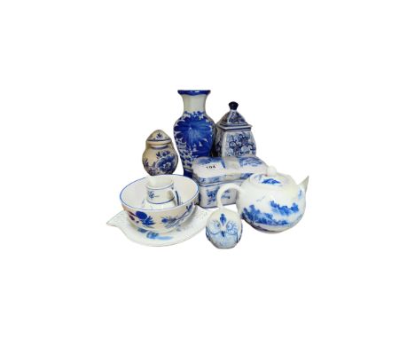 SHELF LOT OF BLUE &amp; WHITE CERAMICS