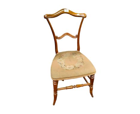 VICTORIAN TAPESTRY CHAIR 