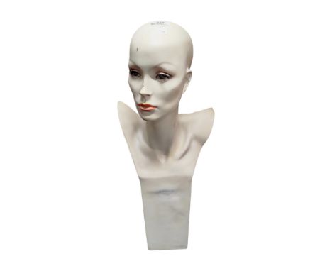 VINTAGE MANNEQUINHEAD DISPLAY STAND
