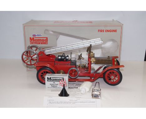 Mamod Fire Engine FE1, boxed with accessories, appears unused, length 46cm  