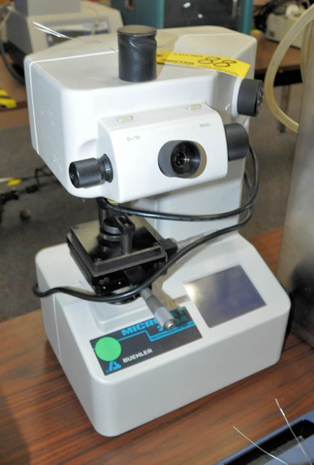 BUEHLER MICROMET 2004 MICROHARDNESS TESTER