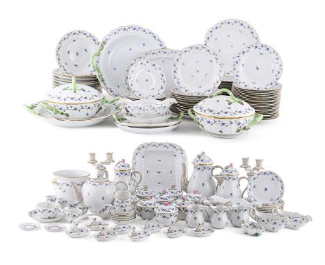 A HEREND 'BLUE GARLAND' PART DINNER SERVICE MODERN Comprising: twelve dinner plates, 28cm diameter, fourteen breakfast plates