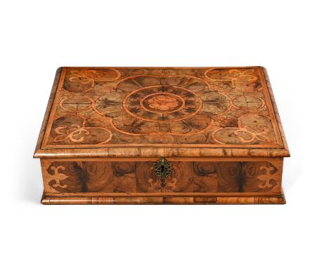 A WILLIAM & MARY WALNUT AND OLIVEWOOD OYSTER VENEERED LACE BOX  CIRCA 1690 With holly banding and marquetry 15cm high, 59cm w