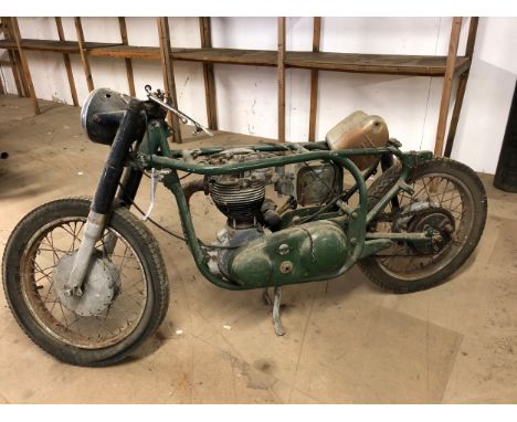 A NORTON FEATHERBED MOTORCYCLE FRAME FITTED WITH ES2 NORTON SINGLE ENGINE.