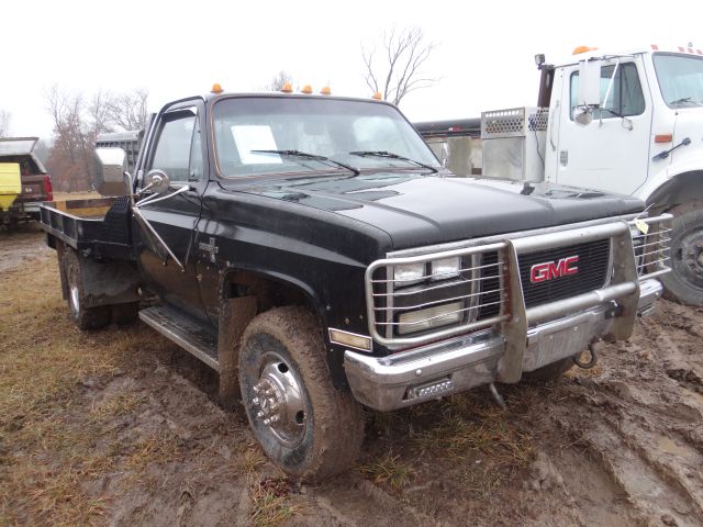 1982 Chevy 1 Ton Flatbed Truck Dually, 4wd, Title in the Office