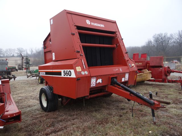 Hesston 560 Round Baler 540 PTO, Twine Tie, 5x6, Monitor in the Shed