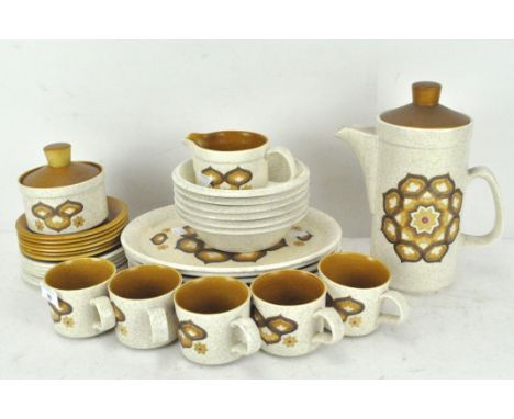 A vintage Royal Worcester Palissy 'Kalibar' dinner set, including plates, bowls, and a coffee set (parcel)