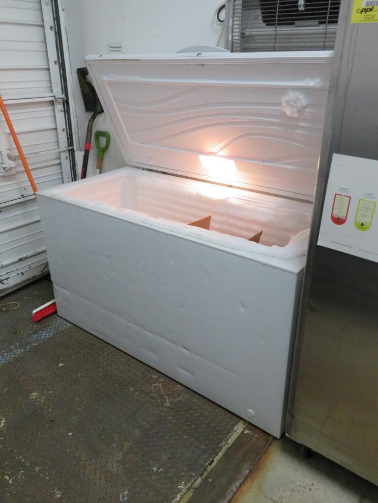 Sears Horizontal Freezer Chest (Approx 19 cu ft), Model 253.12812510. 1