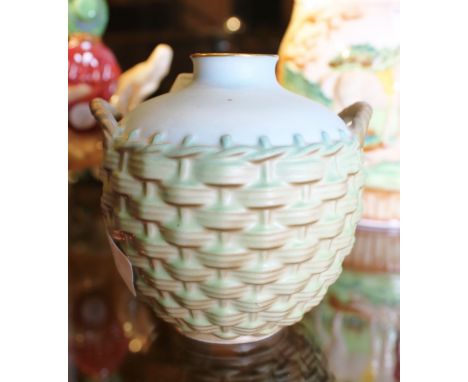 WORCESTER BASKET VASE. Royal Worcester twin handled basket vase, H: 10 cm