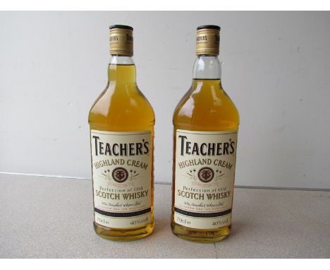 Two Teachers Highland Cream Scotch Whiskey, 70cl
