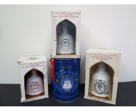 Four Bells Scotch Whisky decanters, boxed
