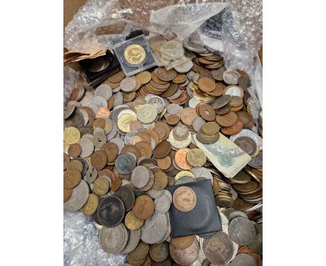 A large collection of vintage GB and European coins including some crowns and commemorative examples. 