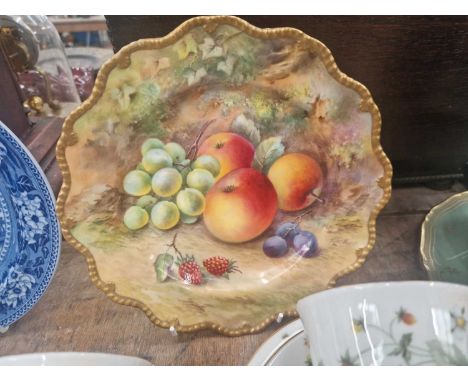 A Royal Worcester fruit decorated hand-painted cabinet plate, signed Lockyer, together with a Worcester pin tray signed Price