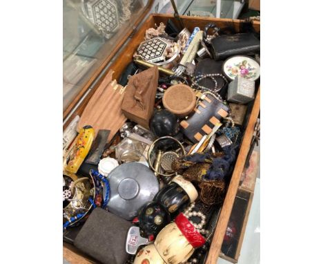 A large collection of mostly antique and later jewellery and collectables including two 9ct gold antique watches, a quantity 