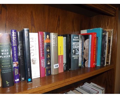 SHELF OF MODERN BOOKS APPROX 26 WITH DUST JACKET EST [£12- £25] 