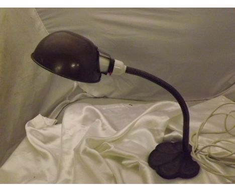 VINTAGE STUDENTS LAMP CAST IRON BASE EST [£10- £20]