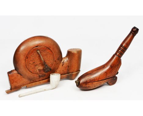 A LATE 18TH/EARLY 19TH CENTURY TREEN CLAY PIPE CASE with a brass latch and hinges, 18cm in length together with further antiq