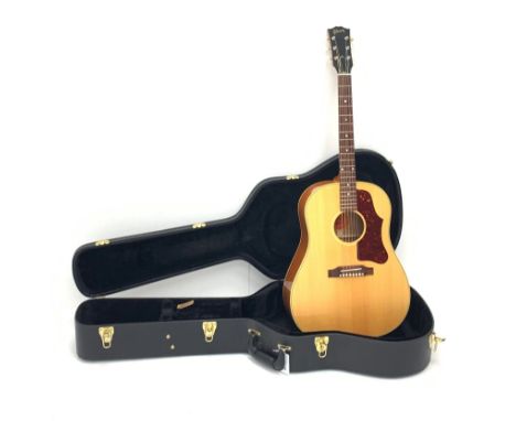 Gibson J50 VOS Custom Shop acoustic guitar, model no. 11686010, Deadknot J45 body with sitka spruce top, scalloped wide x bra