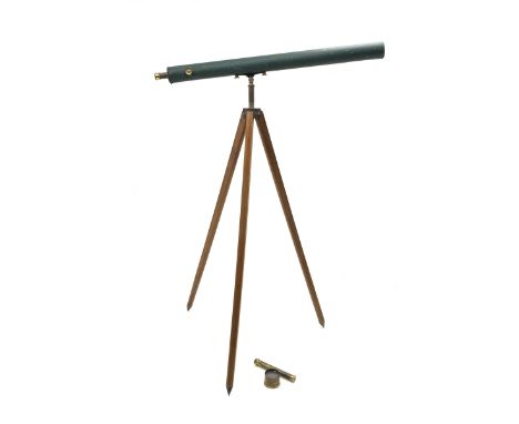 19th century telescope inscribed R. Thomas 7A Duke Street Grosvenor Square London W, with long green cloth covered white meta
