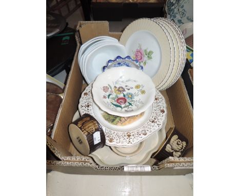 A selection of vintage ceramics and plates