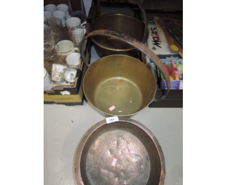 A selection of vintage brass jam pans and similar