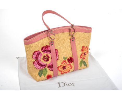 Christian Dior, Flower Limited Edition, Handtasche Stroh, Leder Rosa Beige, Staubbeutel und  Garantiekarte, 2006 gekauft. H.: