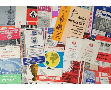 Football programmes, a selection of approx. 100 programmes, 1940-1960's inc. Bury v Oldham 1944/45, Blackpool v Tottenham FAC