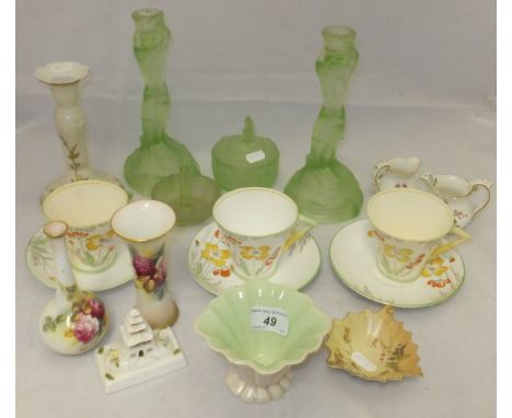 A collection of china, glass and other wares, to include a Clarice Cliff Newport Pottery vase of flared form, a Royal Worcest