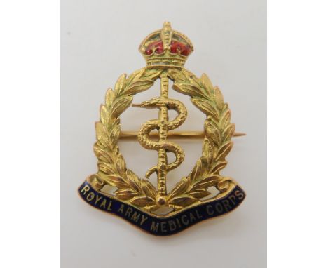 A 9ct gold Royal Army Mediacal Corps sweetheart brooch, dimensions 2.9cm x 2.2cm, weight 5.2gms Condition Report: Available u