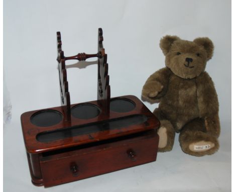 A box of miscellaneous including Chinese style dolls, Teddy bear etc Condition Report: Available upon request