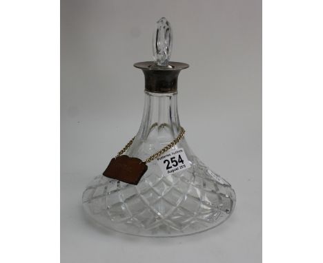 Cut glass crystal cognac decanter 