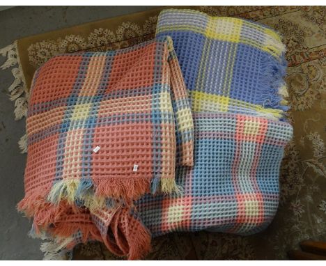 Box containing three vintage woollen fringed honeycomb check blankets in various colourways. (B.P. 21% + VAT) 