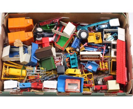 One tray containing a collection of mixed Britains agricultural equipment to include Ford 6600 tractor and driver, horsebox, 