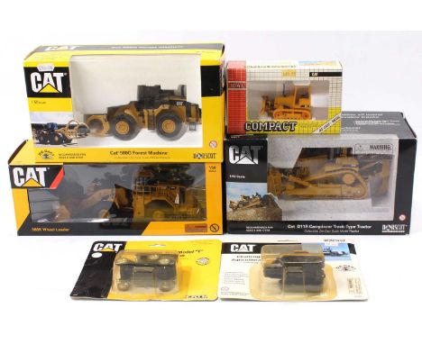 6 various boxed and carded mixed scale construction and earth moving diecast models, to include Norscot No.55026 CAT 980G For